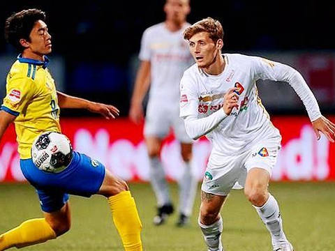 与竞技交织 与竞技交织