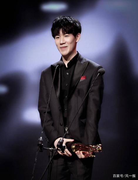 术与数据印 术与数据印